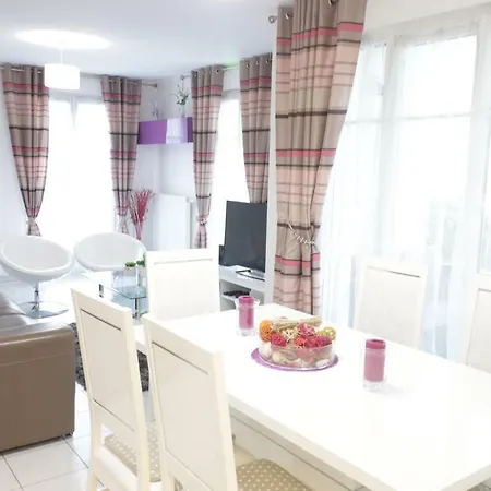 Emeraude I - Isalys Apartmán *
